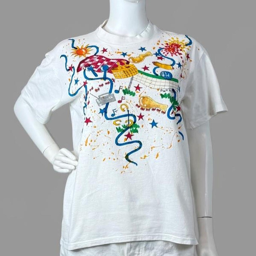 Vintage 1988 M. Paw Prints Picnic Graphic T-Shirt Stedman USA White Mens Large
